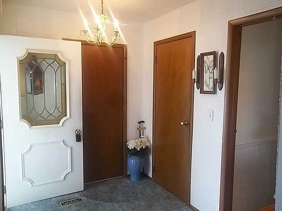 4th image of 1807 Wilshire Dr