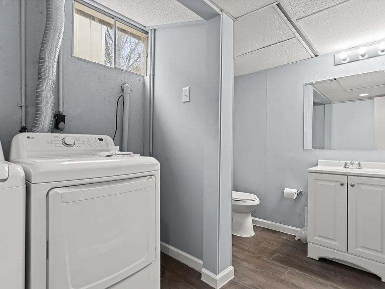 14501 S Village Dr — Photo 15