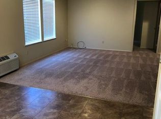 1205 Chenaur Dr #A, Zillah, WA 98953