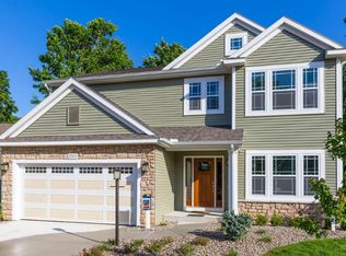 6684 Benton Ln, Caledonia, MI