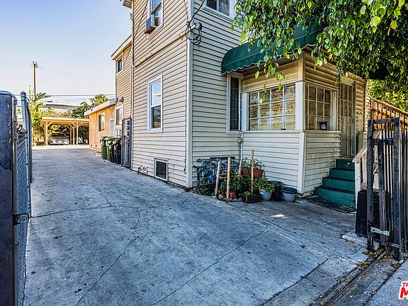 3rd image of 2731 Council St