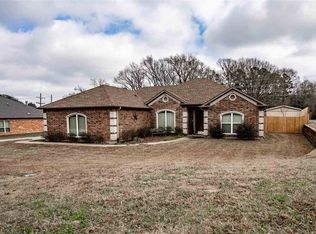 107 Fort Crawford Dr, Hallsville, TX 75650