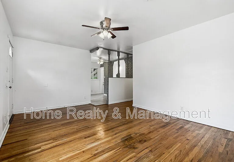 10712 Loren Ln — Photo 7
