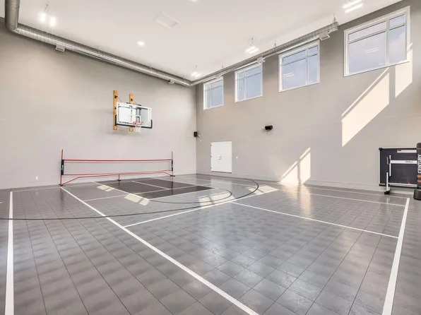 5530 Chegwin Point E, Edmonton, AB T6W 4A8