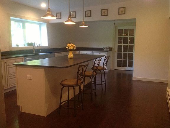 4th image of 464 Highgate Rd