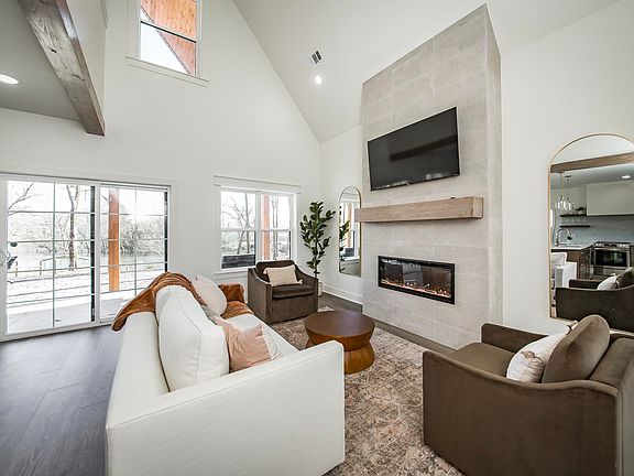4th image of 193 Sunshine Ln