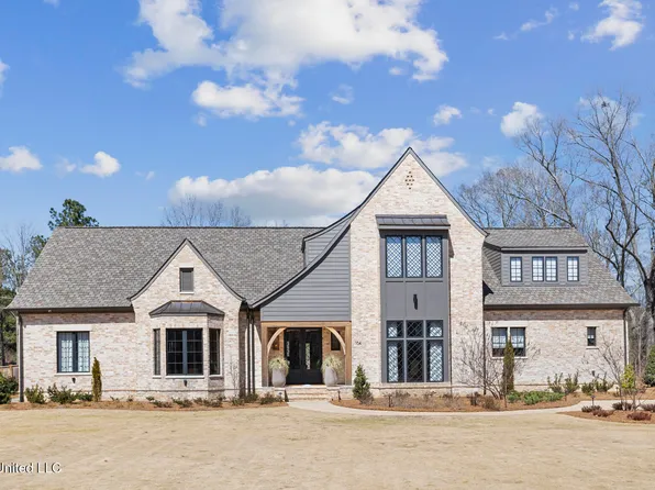 104 Green Trace Cv, Ridgeland, MS 39157