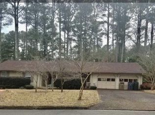 813 Longbow Dr SW, Decatur, AL 35603