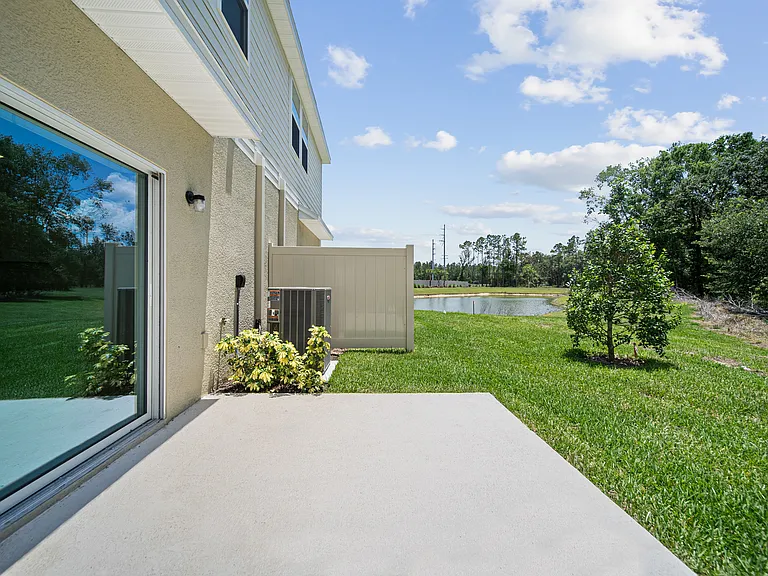 2085 Hallier Cv — Photo 21
