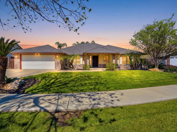 1332 Lincoln Ln, Lemoore, CA 93245