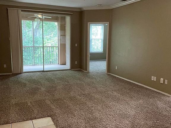 2nd image of 13810 N Sutton Park Dr #829