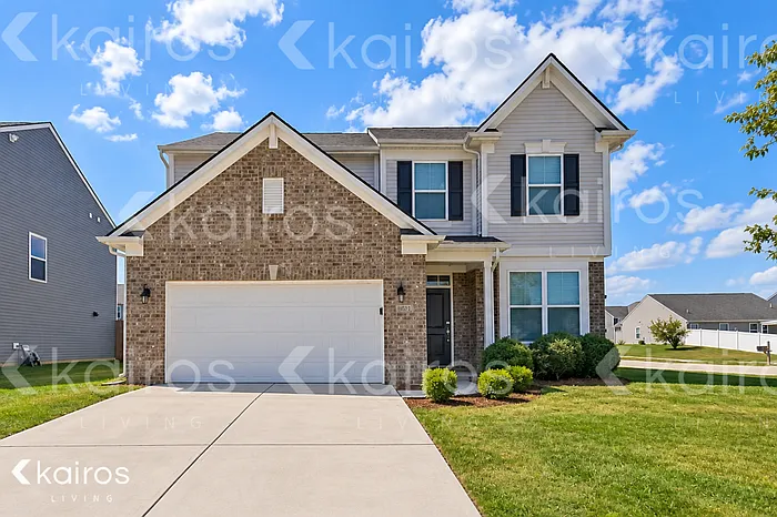 4 bed, 2.5 bath, 2085 sqft, $2,295 — Photo 1