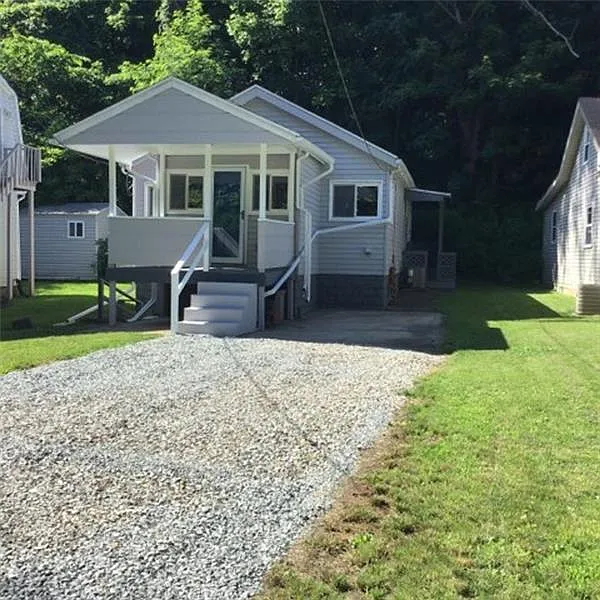 3031 Walton Rd photo 1