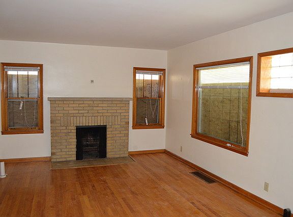 2nd image of 501 Gordon Ave