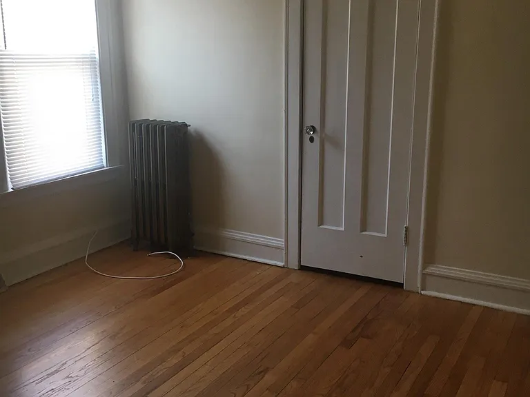 7135 W Irving Park Rd — Photo 6