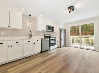 130 Cowell Rd, Wrentham, MA 02093