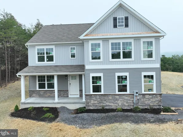 110 Cornwell Dr, Romney, WV 26757
