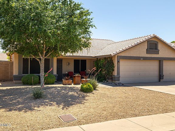 2nd image of 17815 N 64TH Drive