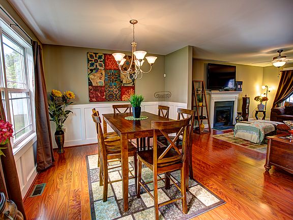 5th image of 10259 Deerlake Dr