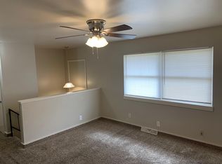 2424 W Savannah St, Wichita, KS 67217