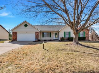 10 Boenker Ct, Saint Charles, MO