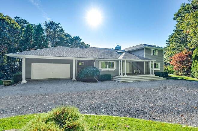 1st image of 7 Blueberry Ct