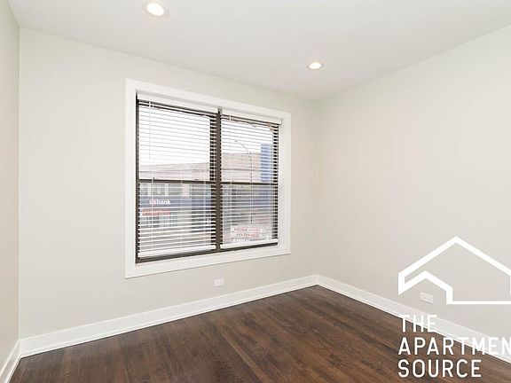5th image of 2959 N Milwaukee Ave #S2