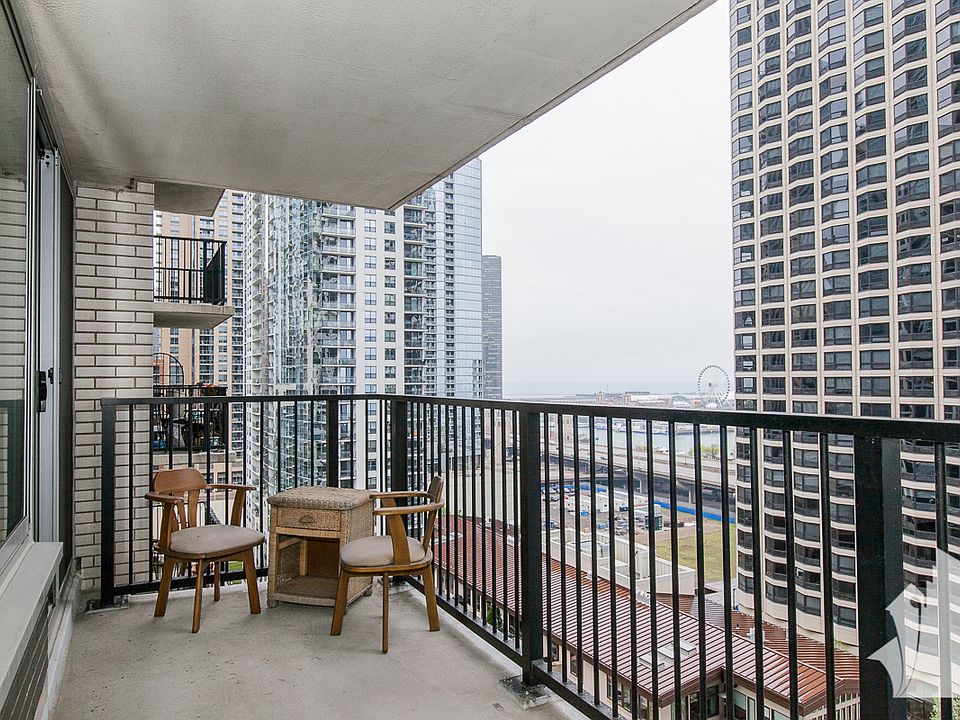 1st image of 400 E Randolph St APT 1727