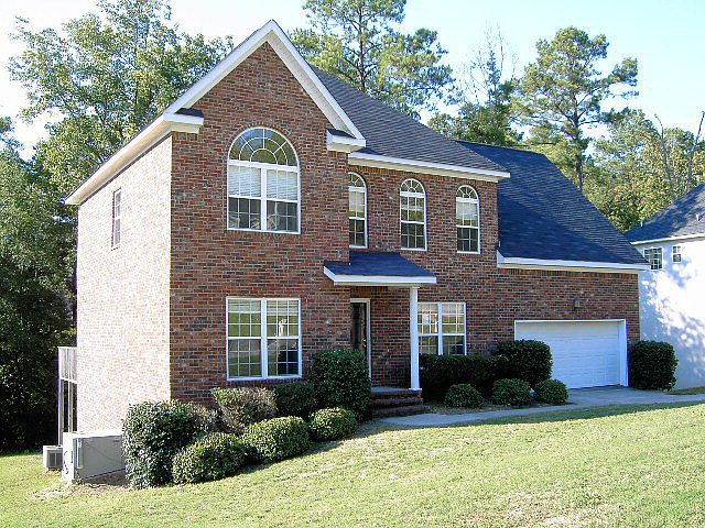 1st image of 368 Farmington Drive