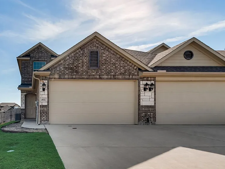 4929 Sanger Circle Dr #4929 — Photo 3