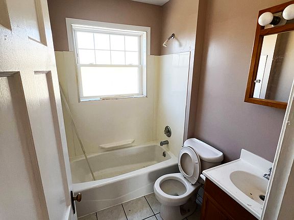 3rd image of 74 N Rocky River Dr APT 3