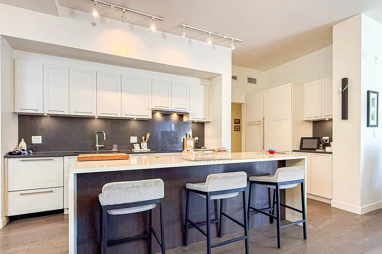 2 bed, 1158 sqft, $4,800 — Photo 4