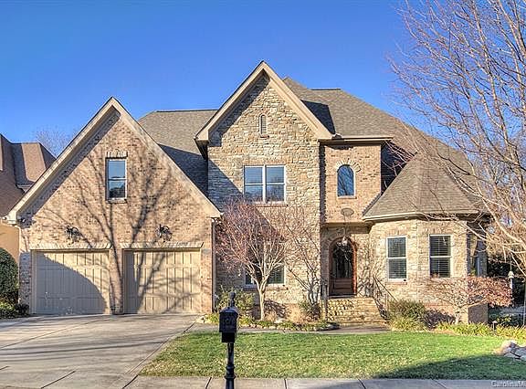 2nd image of 6720 Larrisa Ct