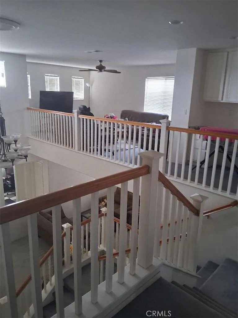 7 bed, 4.5 bath, 3515 sqft, $1,200 — Photo 2