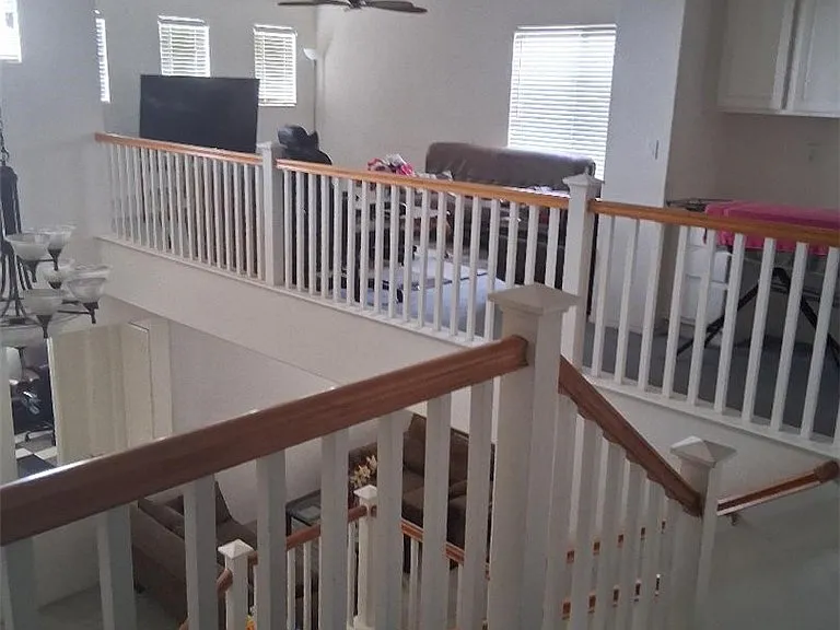 26928 Commons Dr — Photo 2