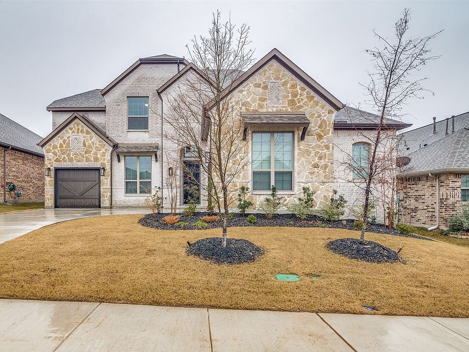 1st image of 927 Hunters Creek Dr