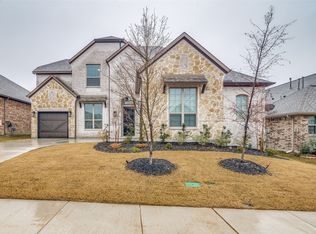 927 Hunters Creek Dr, Rockwall, TX 75087