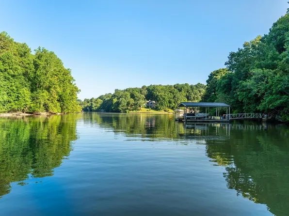 7416 Savannah Dr, Ooltewah, TN 37363