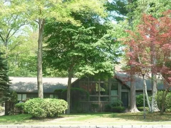 5 Northway, Lynnfield, MA 01940