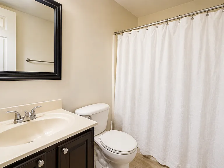 22089 Saint Inigoes Ct — Photo 7