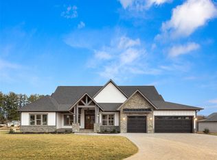 717 Daniel Circle Dr #96, Mills River, NC 28759