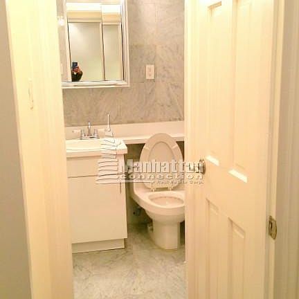 5th image of 420 E 79th St APT 8G