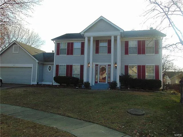 801 Sprinters Row Dr photo 1