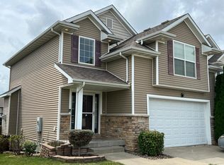 1990 SE Parkview Crossing Dr, Waukee, IA 50263