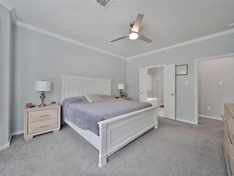 26028 Hasting Ridge Ln — Photo 20