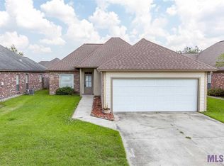 3152 Nicholson Lake Dr, Baton Rouge, LA 70810