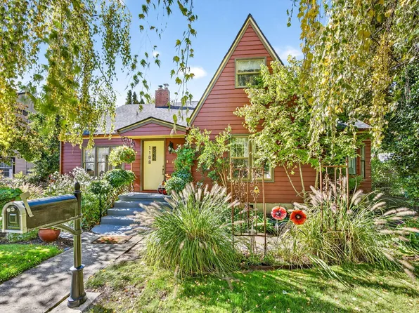 1108 S Oakdale Ave, Medford, OR 97501