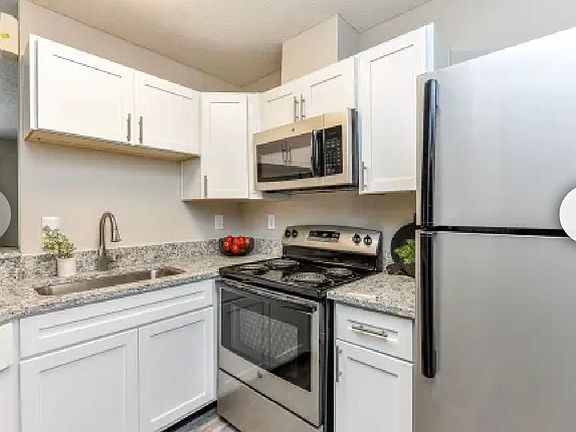 5th image of 16310 Westboro Circle Dr