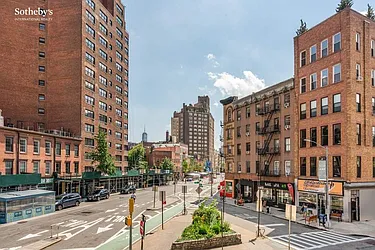 Rented by Sotheby's International Realty