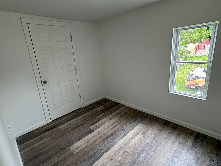 617 Pine Hill St #1 — Photo 22